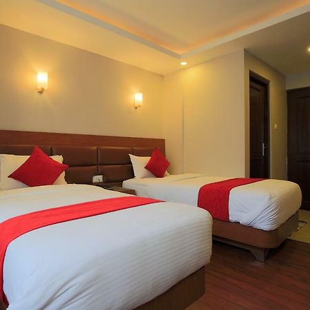Oyo 453 Hotel Gurkha Heritage Kathmandu Exterior photo
