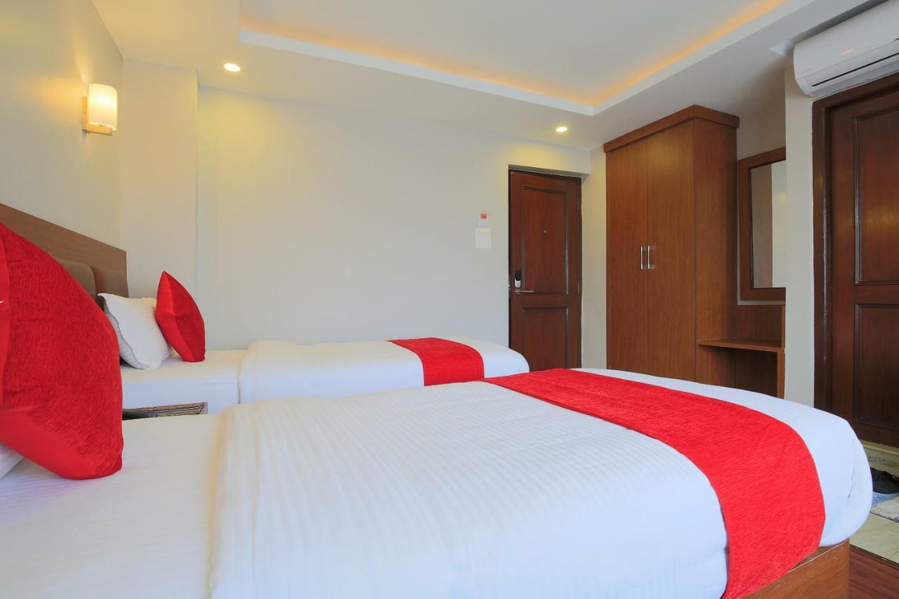 Oyo 453 Hotel Gurkha Heritage Kathmandu Exterior photo