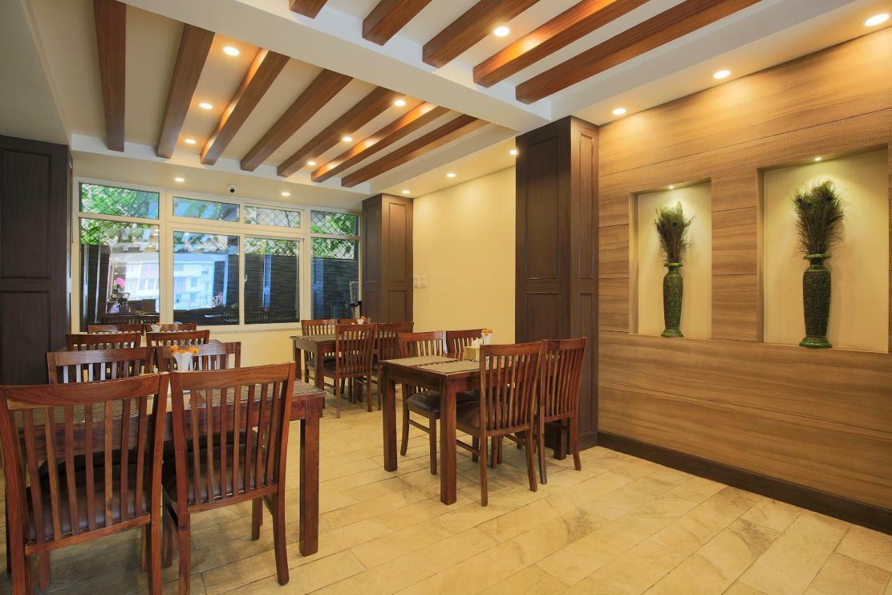 Oyo 453 Hotel Gurkha Heritage Kathmandu Exterior photo