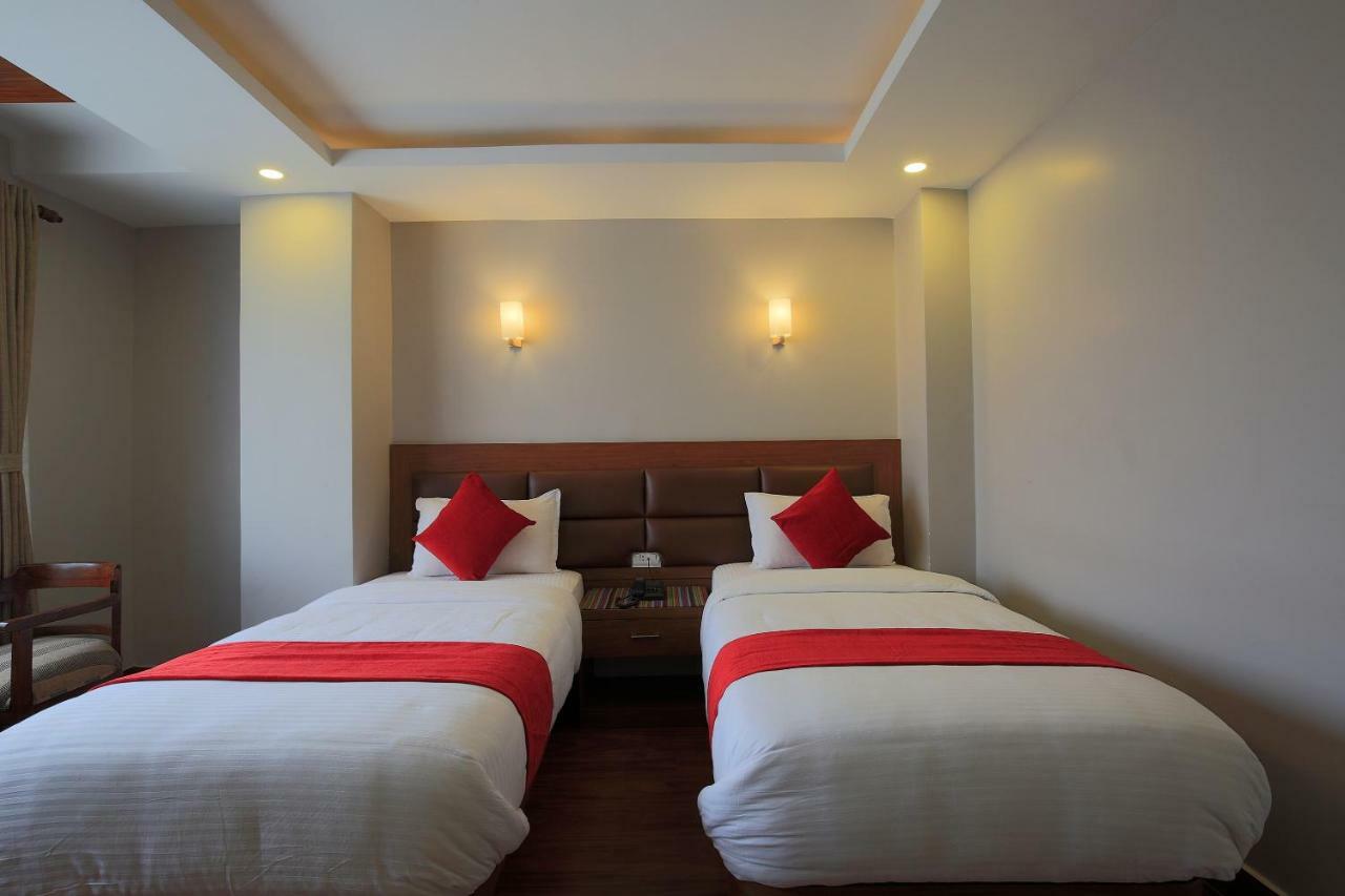 Oyo 453 Hotel Gurkha Heritage Kathmandu Exterior photo